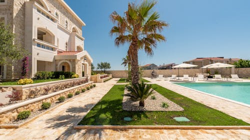 Chateau Dabo Luxury Pool Apartments - Jun na Pagu, Novalja, Hrvatska - 62.354 RSD - 3x noćenje u dvosobnom apartmanu (4+2) za 6 osoba, Korištenje spoljašnjeg bazena