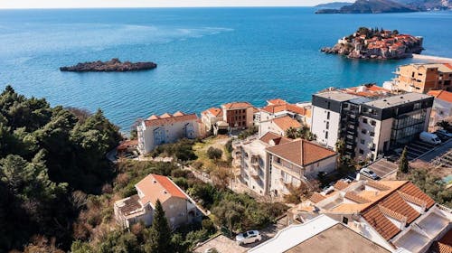 Villa Vanty by Aycon - Proleće na prestižnoj lokaciji, Sveti Stefan, Crna Gora - 22.049 RSD - 3x noćenje u dvokrevetnoj Standard sobi za 2 osobe, Besplatan Wi-Fi