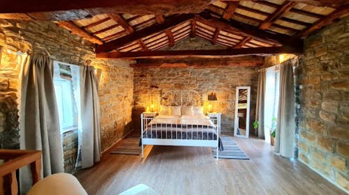 Casa Villanova Romance - Odmor u autentičnoj kamenoj kući sa spoljašnjim jacuzzijem, Sečovlje, Slovenija - 27.003 RSD - 3x noćenje u tipičnoj istarskoj kućici Casa Villanova Romance za 2 osobe, Neograničeno korištenje spoljašnjeg wellnessa (jacuzzi)