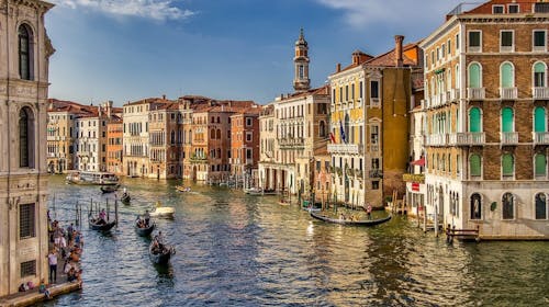 Katamaranom u Veneciju - Karta za decu - Letnji izlet, Venecija, Italija - 5.111 RSD - Jednodnevni izlet u Veneciju katamaranom za 1 dete od 3 do 12 godina, Cena karte