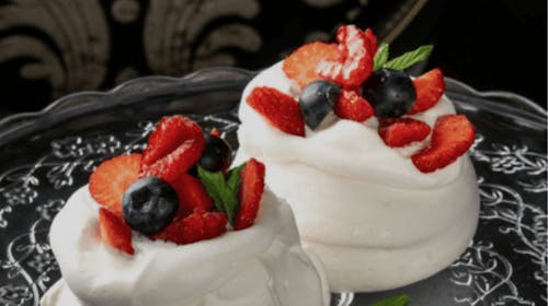 Hotel Miramare - Strawberries & Sparkling wine paket u početku leta, Crikvenica, Hrvatska - 53.751 RSD - 2x noćenje u dvokrevetnoj Superior sobi za 2 osobe, Polupansion