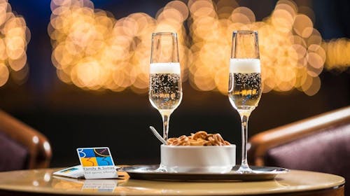 Bo33 Hotel Family & Suites - Wellness odmor u Budimpešti, Budimpešta, Mađarska - 12.892 RSD - 1x noćenje u Superior dvokrevetnoj sobi za 2 osobe (1 dete do 8 godina besplatno), Bogati doručak i penušavo vino