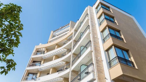 Hotel Kadmo by Aycon - Porodično proleće i jesen, Budva, Crna Gora - 51.182 RSD - 5x noćenje u dvokrevetnoj Standard sobi za 2 osobe (1 dete do 11,99 godina besplatno), Doručak