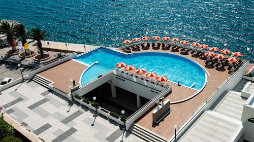 Hotel Sunce Neum - Porodični junski odmor u Neumu, Neum, Bosna i Hercegovina - 59.287 RSD - 3x noćenje u Superior dvokrevetnoj sobi sa balkonom i pogledom na more za 2 osobe (dete do 6,99 godina besplatno), Polupansion