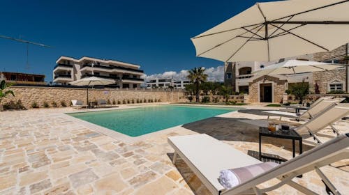 Chateau Dabo Luxury Pool Apartments - Odmor na Pagu, Novalja, Hrvatska - 26.300 RSD - 2x noćenje u dvosobnom apartmanu (4+2) za 6 osoba, Korištenje spoljašnjeg bazena