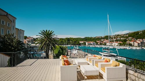 Hotel International - Početak leta na Rabu, Rab, Hrvatska - 28.646 RSD - 2x noćenje u dvokrevetnoj sobi sa pogledom na grad ili more (zavisi od raspoloživosti) za 2 osobe (1 dete do 6 godina besplatno), Polupansion