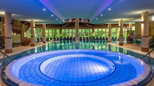Lotus Therme Hotel & Spa - Luksuzan wellness odmor u Hévízu, Hévíz, Mađarska - 80.269 RSD - 4x noćenje u Standard dvokrevetnoj sobi za 2 osobe, Polupansion