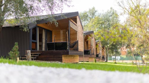 Glamping Resort Halicanum - Toplice Sveti Martin - Porodični odmor tokom vikenda uz masažu, Sveti Martin na Muri, Hrvatska - 24.658 RSD - 2x noćenje u glamping kućici za 2 osobe (2 dece do 13,99 godina besplatno), Bogati doručak
