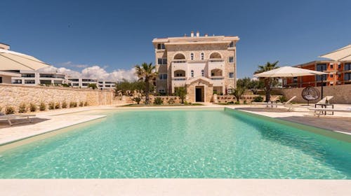 Chateau Dabo Luxury Pool Apartments - Jun na Pagu, Novalja, Hrvatska - 32.527 RSD - 2x noćenje u dvosobnom apartmanu (3+2) za 5 osoba, Korištenje spoljašnjeg bazena