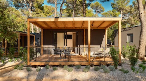 Pine Beach Pakoštane - All inclusive light odmor - Superior mobilna kućica, Pakoštane, Dalmacija, Hrvatska - 45.656 RSD - 2x noćenje u Superior dvosobnoj mobilnoj kućici za 3 osobe (1 dete do 3,99 godina besplatno), All inclusive light