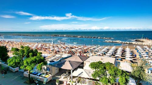 Hotel Levante - All inclusive light leto u Bellaria Igea Marina, Bellaria Igea Marina, Italija - 167.537 RSD - 7x noćenje u dvokrevetnoj sobi sa balkonom za 2 osobe, All inclusive light u hotelskom restoranu