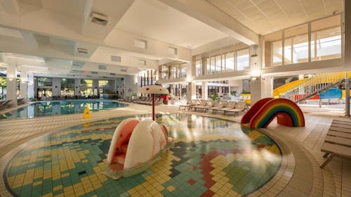 Hotel Terme Jezerčica - Nedeljni odmor u Termama - Standard plus soba, Donja Stubica, Hrvatska - 17.489 RSD - 1x noćenje u Standard plus sobi za 2 osobe (1 dete do 13,99 godina i 1 dete do 4,99 godina besplatno), Polupansion