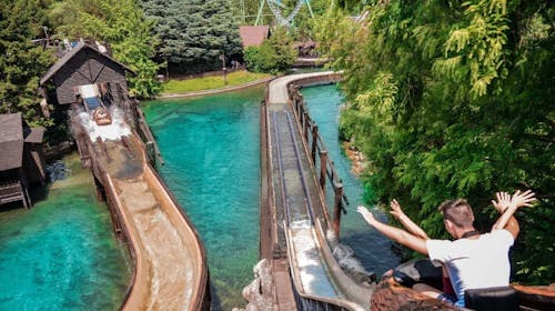 Gardaland Park - Kombinovana ulaznica Gardaland Park + Sea life Aquarium  , Castelnuovo del Garda, Italija - 6.457 RSD - 1x kombinovana ulaznica Gardaland Park + Sea life Aquarium za osobe iznad 90 cm (ulaznica se može iskoristiti dva dana zaredom), Besplatan ulaz za decu manju od 90 cm