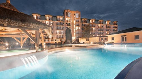 Hotel Európa Fit Superior Hévíz - Spa i wellness odmor, Hévíz, Mađarska - 86.732 RSD - 4x noćenje u dvokrevetnoj Standard sobi za 2 osobe, Polupansion
