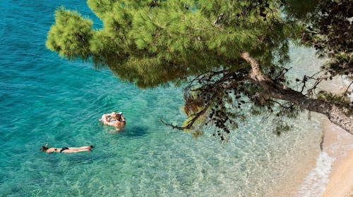 Sagitta Holiday Resort - Porodični početak leta u Omišu - Superior soba, Omiš, Dalmacija, Hrvatska - 43.326 RSD - 2x noćenje u Superior dvokrevetnoj sobi sa balkonom (morska strana) za 2 osobe (1 dete do 13,99 godina i 1 dete do 7,99 godina besplatno), All inclusive