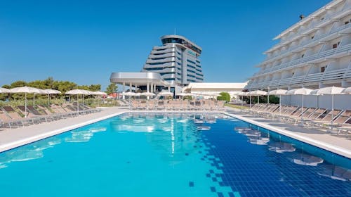 Hotel Olympia - Početak leta u Vodicama - Junior suite, Vodice, Dalmacija, Hrvatska - 90.878 RSD - 3x noćenje u Junior Suite za 2 osobe (2 dece do 17,99 godina besplatno), Polupansion