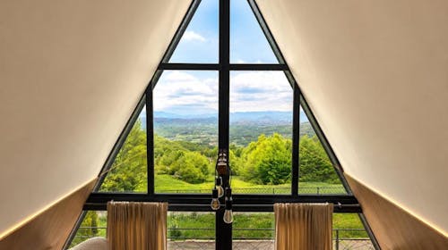 Klek 77 Luxury Chalets - Vikend odmor u drvenim kućicama na Jahorini, Sarajevo, Bosna i Hercegovina - 27.007 RSD - 2x noćenje u drvenoj kućici za 2 osobe (2 dece do 10 godina besplatno, uz prethodnu najavu), Korištenje jacuzzija