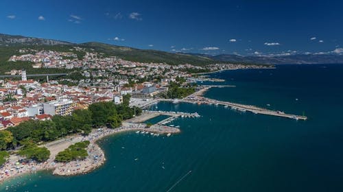 Hotel Crikvenica - Last minute odmor u Crikvenici, Crikvenica, Hrvatska - 39.453 RSD - 2x noćenje u dvokrevetnoj Superior sobi sa balkonom za 2 osobe, Bogat buffet doručak