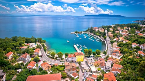 Hotel Villa Schubert - Letnji odmor u neposrednoj blizini mora, Ika, Hrvatska - 44.495 RSD - 2x noćenje u elegantnoj dvokrevetnoj sobi za 2 osobe, Bogati buffet doručak uz neograničenu konzumaciju toplih napitaka i sokova