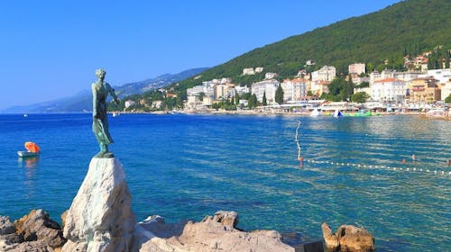 Hotel Paris - Wellness odmor u Opatiji, Opatija, Hrvatska - 39.821 RSD - 2x noćenje u dvokrevetnoj Superior sobi za 2 osobe, Polupansion (bogat buffet doručak i buffet večera)