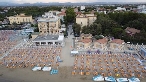 Hotel Royal Inn - Savršeni odmor odmah pored plaže u Italiji, San Mauro A Mare, Italija - 45.811 RSD - 3x noćenje u dvokrevetnoj sobi sa balkonom (zavisno od raspoloživosti) za 2 osobe, Polupansion u hotelskom restoranu sa uključenim pićima