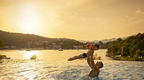 Aminess Vival Port9 Resort - Porodično leto na Korčuli, Korčula, Dalmacija, Hrvatska - 147.065 RSD - 7x noćenje u dvokrevetnoj Superior sobi sa balkonom strana park za 2 osobe (1 dete do 9,99 godina besplatno), Polupansion