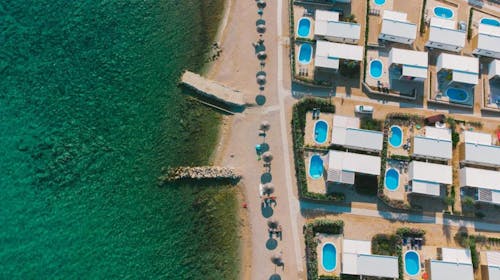 Terra Park Phalaris - Porodično leto u savršenom kampu - Pinus Holiday Home sa bazenom, Novalja, Pag, Dalmacija, Hrvatska - 50.393 RSD - 2x noćenje u Pinus Holiday Home sa bazenom za do 5 osoba (4 odrasle osobe i 1 dete do 11,99 godina), Korištenje privatnog grejanog bazena