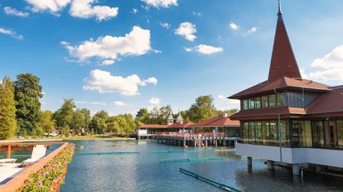 Palace Hotel Hevíz - Wellness letnji odmor u Hévízu , Hévíz, Mađarska - 53.997 RSD - 3x noćenje u dvokrevetnoj Standard sobi za 2 osobe, Polupansion