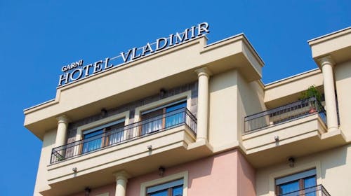 Garni Hotel Vladimir by Aycon - Jesen udvoje, Budva, Crna Gora - 45.782 RSD - 5x noćenje u dvokrevetnoj Standard sobi za 2 osobe, Doručak