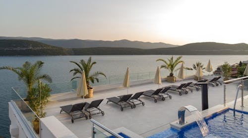Hotel Nova - Jesen u Neumu, Neum, Bosna i Hercegovina - 24.898 RSD - 2x noćenje u Superior sobi sa pogledom na park za 2 osobe, Polupansion