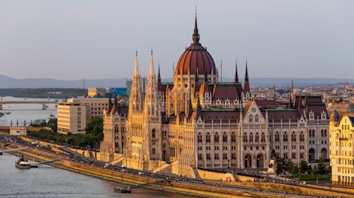 City Hotel Unio Budapest - Odmor u srcu Budimpešte, Budimpešta , Mađarska - 29.366 RSD - 3x noćenje u dvokrevetnoj Standard sobi za 2 osobe (1 dete do 6 godina besplatno), Buffet doručak