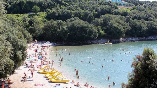 Apartmani Unija - Leto u Dugoj Uvali, Krnica, Istra, Hrvatska - 36.986 RSD - 4x noćenje u apartmanu za 5 osoba, Klima