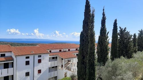 Apartmani Unija - Leto u Dugoj Uvali, Krnica, Istra, Hrvatska - 29.706 RSD - 3x noćenje u apartmanu za 5 osoba, Klima