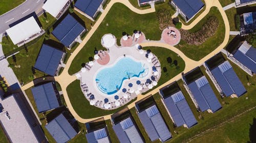 Terme Tuhelj Glamping Village - Letnji odmor - Vita Couple , Tuheljske Toplice, Hrvatska - 29.234 RSD - 2x noćenje u luksuznoj mobilnoj kućici Vita Couple za 2 osobe, Korištenje spoljašnjeg termalnog bazena u Glamping Village Terme Tuhelj