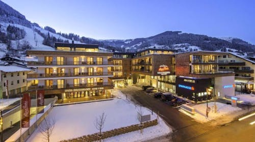 AlpenParks apartmani - Ladies Ski Opening u Zell am Seeu, Zell am See, Austrija - 49.180 RSD - 3x noćenje u apartmanu za 1 osobu, Piće dobrodošlice