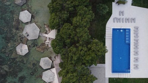 Villa Arausa - Porodični all inclusive light kraj leta uz more, Vodice, Dalmacija, Hrvatska - 37.565 RSD - 2x noćenje u dvokrevetnoj Standard sobi sa balkonom morska strana za 2 osobe (1 dete do 11,99 godina i 2. dete do 2,99 godina besplatno), All inclusive light