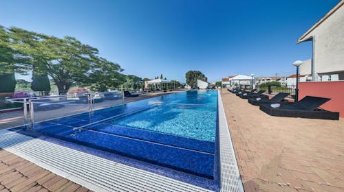 Ilirija Resort - Hotel Villa Donat - Romantično ili porodično leto sa punim pansionom - Akcijska cena, Sv. Filip Jakov, Dalmacija, Hrvatska - 186.572 RSD - 7x noćenje u dvokrevetnoj Superior sobi za 2 osobe (1 dete do 7 godina i 1 dete do 12 godina besplatno), Puni pansion