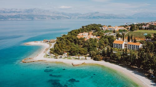 Aminess Vival Casa Velaris - Leto na Braču za parove, Supetar, ostrvo Brač, Dalmacija, Hrvatska - 170.532 RSD - 7x noćenje u dvokrevetnoj Standard sobi za 2 osobe (1 dete do 2,99 godina besplatno), Polupansion