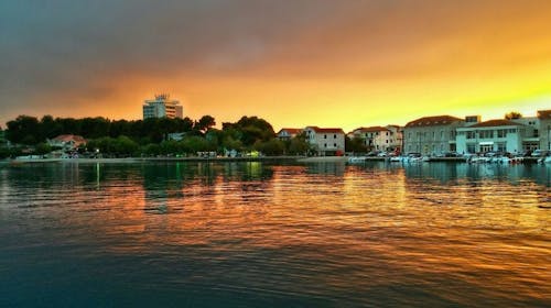 Hotel Stella Maris - Ultra last minute letnji odmor u Vodicama, Vodice, Dalmacija, Hrvatska - 30.401 RSD - 2x noćenje u dvokrevetnoj Standard sobi za 2 osobe (1 dete do 11,99 godina i 1 dete do 2,99 godina besplatno), Polupansion