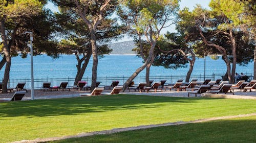 Villas Arausana & Antonina - Odmor u Vodicama uz more, Vodice, Dalmacija, Hrvatska - 28.757 RSD - 2x noćenje u dvokrevetnoj sobi sa balkonom (morska strana) za 2 osobe (1 dete do 11,99 godina i 2. dete do 2,99 godina besplatno), Polupansion