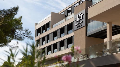 Aminess Alfir Hotel - Jesenji odmor na Korčuli, Korčula, Dalmacija, Hrvatska - 32.748 RSD - 2x noćenje u Premium suite sa balkonom za 2 osobe (2 dece do 9,99 godina besplatno), Polupansion i uključeno piće uz večeru