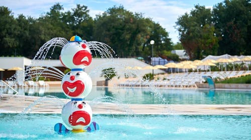 Camping Stella Maris Mobile Homes - Porodično leto u Istri, Umag, Istra, Hrvatska - 89.334 RSD - 5x noćenje u Superior mobilnoj kućici za do 6 osoba (4 odrasle osobe i 2 dece do 11,99 godina), Korištenje spoljašnjih bazena (bazen za odrasle, dečiji bazen, baby bazen)