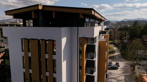 Apart Hotel Hedonist - Porodično wellness leto na Zlatiboru, Zlatibor, Srbija - 50.948 RSD - 4x noćenje u Standard apartmanu za 2 osobe (2 dece do 12 godina besplatno), Polupansion
