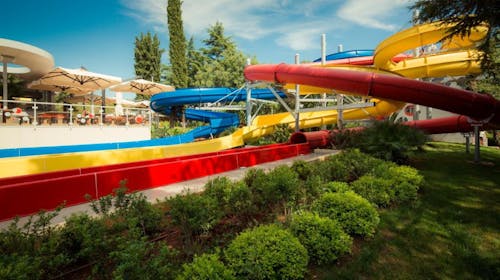 Hotel Garden Istra Plava Laguna - Porodično leto u Istri u renovisanom hotelu, Umag, Istra, Hrvatska - 61.488 RSD - 2x noćenje u Classic sobi sa balkonom (pogled park) za 2 osobe (1 dete do 11,99 godina i 1 dete do 2,99 godina besplatno), Polupansion