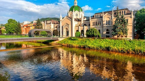 Hotel Boss - Odmor u centru Sarajeva, Sarajevo, Bosna i Hercegovina - 8.801 RSD - 1x noćenje u Deluxe sobi sa pogledom na grad za 2 osobe (dete do 6 godina besplatno), Doručak