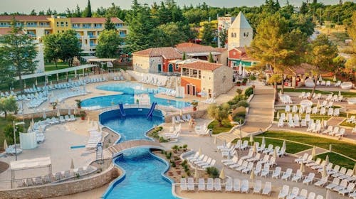 Residence Garden Istra Plava Laguna - Porodično leto u Istri, Umag, Istra, Hrvatska - 173.903 RSD - 5x noćenje u Classic sobi sa balkonom (pogled park) za 2 osobe (1 dete do 11,99 godina besplatno), Polupansion