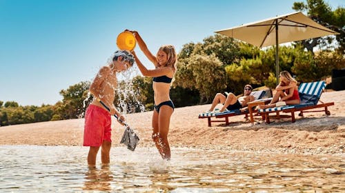 Falkensteiner Family Hotel Diadora - Last minute zabavan porodični odmor, Petrčane, Dalmacija, Hrvatska - 103.084 RSD - 2x noćenje u Family Superior sobi sa balkonom za 2 osobe (2 dece do 11,99 godina besplatno), Polupansion
