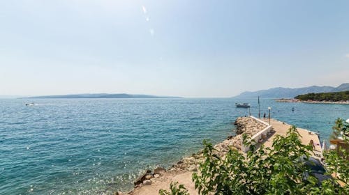 Villa Marello - Porodično leto na Makarskoj rivijeri, Promajna, Makarska rivijera, Dalmacija, Hrvatska - 92.968 RSD - 3x noćenje u dvokrevetnoj Deluxe sobi za 2 osobe (1 dete do 14 godina besplatno), Buffet doručak