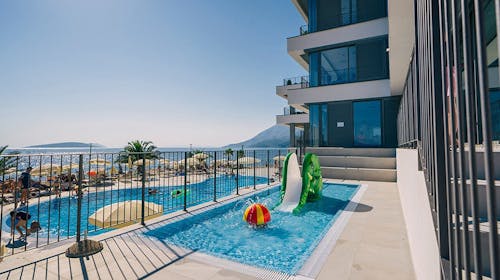 Morenia All Inclusive Resort - All inclusive leto sa animacijom, Podaca, Makarska rivijera, Dalmacija, Hrvatska - 221.864 RSD - 5x noćenje u Junior suite sa balkonom (strana more) za 2 osobe (2 dece do 17,99 godina besplatno), All inclusive