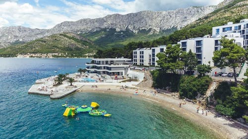 Morenia All Inclusive Resort - All inclusive leto sa animacijom, Podaca, Makarska rivijera, Dalmacija, Hrvatska - 247.690 RSD - 5x noćenje u Junior suite sa balkonom (strana more) za 2 osobe (2 dece do 17,99 godina besplatno), All inclusive